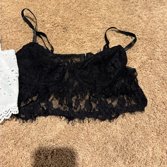 Shein Tank Tops - Picture 1 of 2